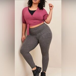 Torrid 2 Active Pink Yoga Super Soft Jersey Crop Wrap Active L/S Top, size 2